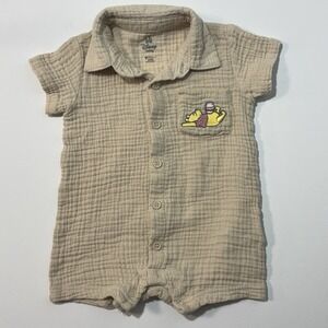 DWinnie the Pooh 0/3 Month Romper  Buttons